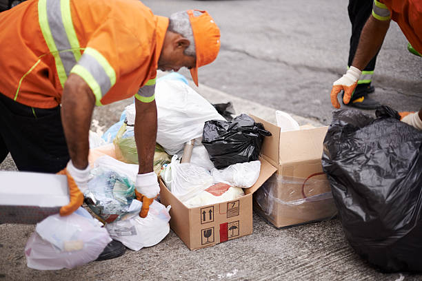 Best Office Cleanout  in USA